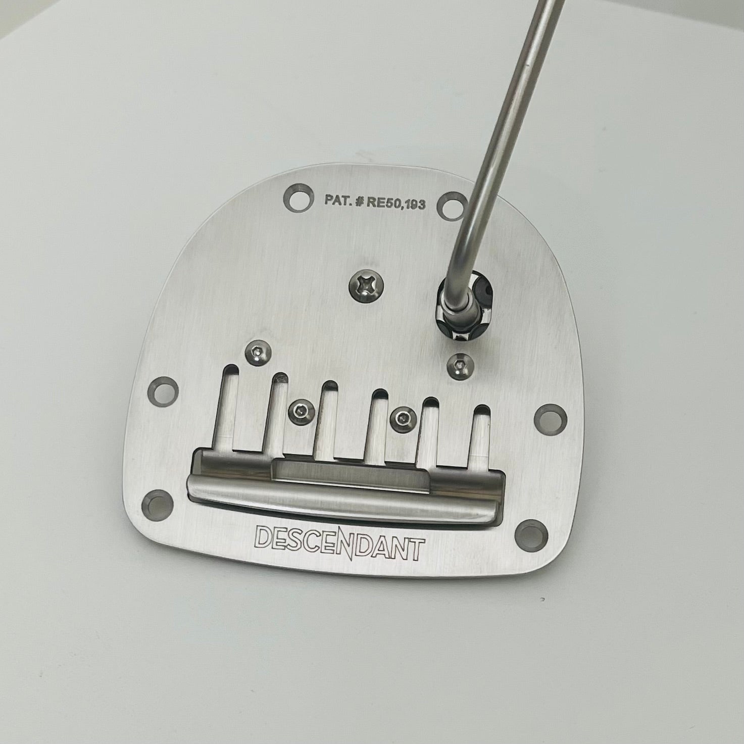 DESCENDANT Vibrato Unit ジャズマス・ジャガー用トレモロ Descendant Vibrato - V4 – Swope Guitar Shop